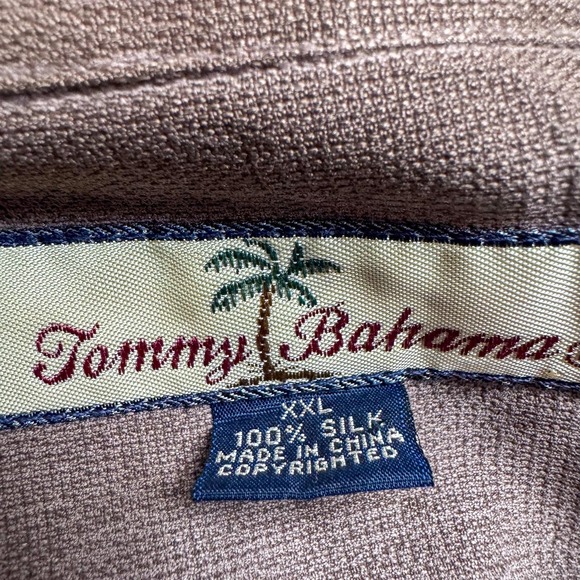 Tommy Bahama Shirt‎ Mens 2XL Brown 100% Silk Tonal Floral Hawaiian Aloha Camp - Picture 9 of 13